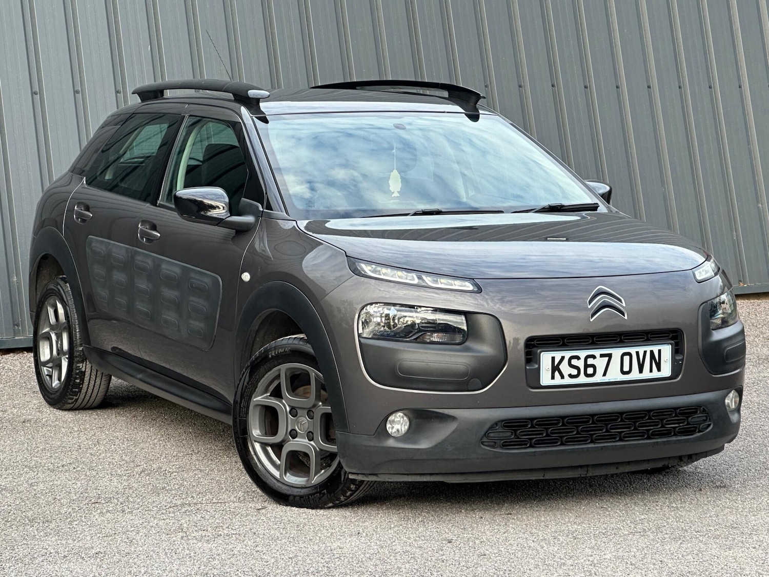 Used Citroen C4 Cactus 2017 for sale - 76109360: Photo 1