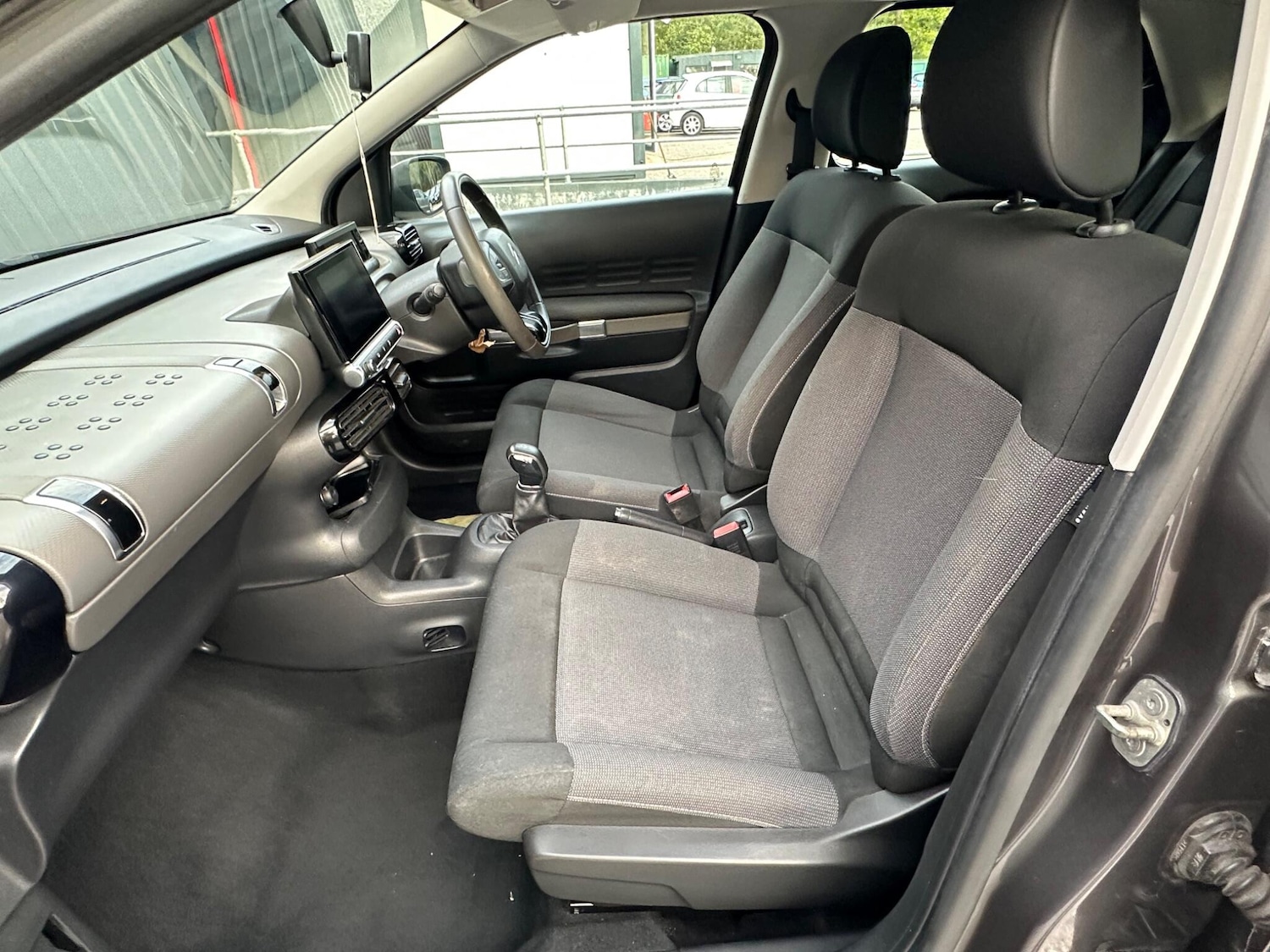 Used Citroen C4 Cactus 2017 for sale - 76109360: Photo 49
