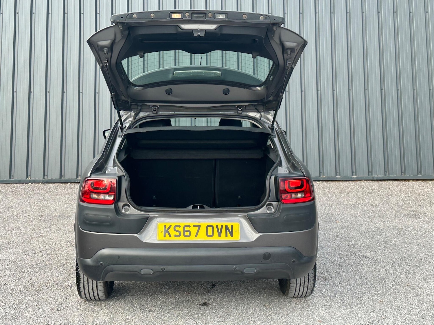 Used Citroen C4 Cactus 2017 for sale - 76109360: Photo 54