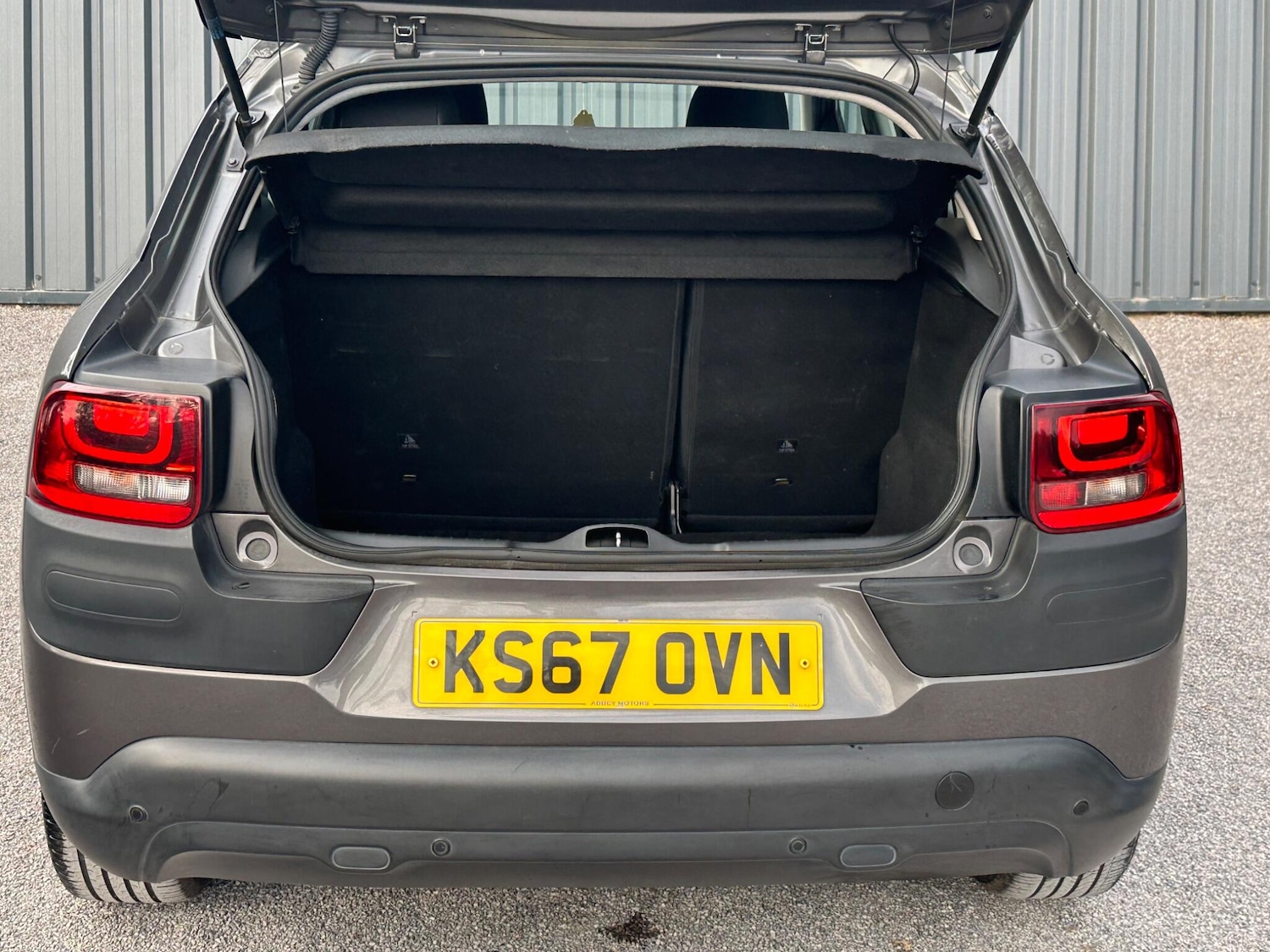 Used Citroen C4 Cactus 2017 for sale - 76109360: Photo 55