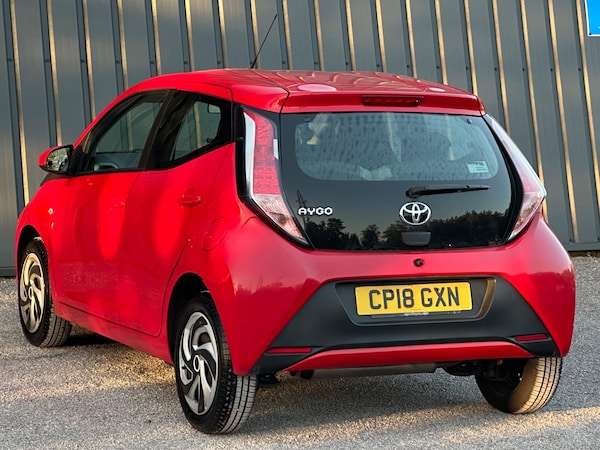 Used Toyota AYGO 2018 for sale - 76239886: Photo 10