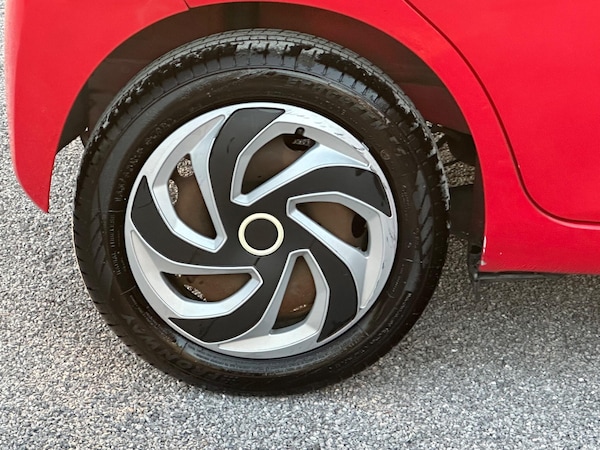 Used Toyota AYGO 2018 for sale - 76239886: Photo 12