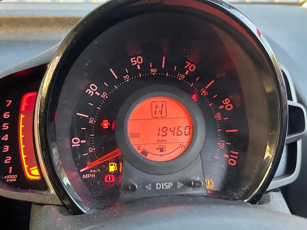 Used Toyota AYGO 2018 for sale - 76239886: Photo 21