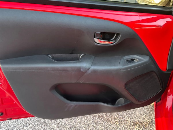 Used Toyota AYGO 2018 for sale - 76239886: Photo 38