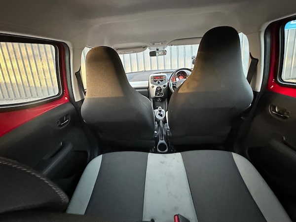 Used Toyota AYGO 2018 for sale - 76239886: Photo 45