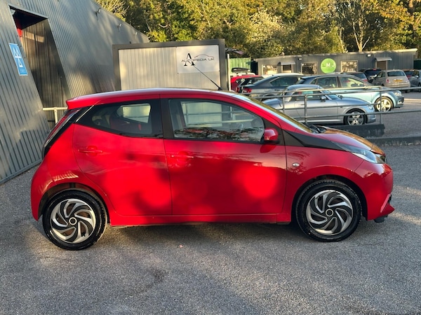 Used Toyota AYGO 2018 for sale - 76239886: Photo 7
