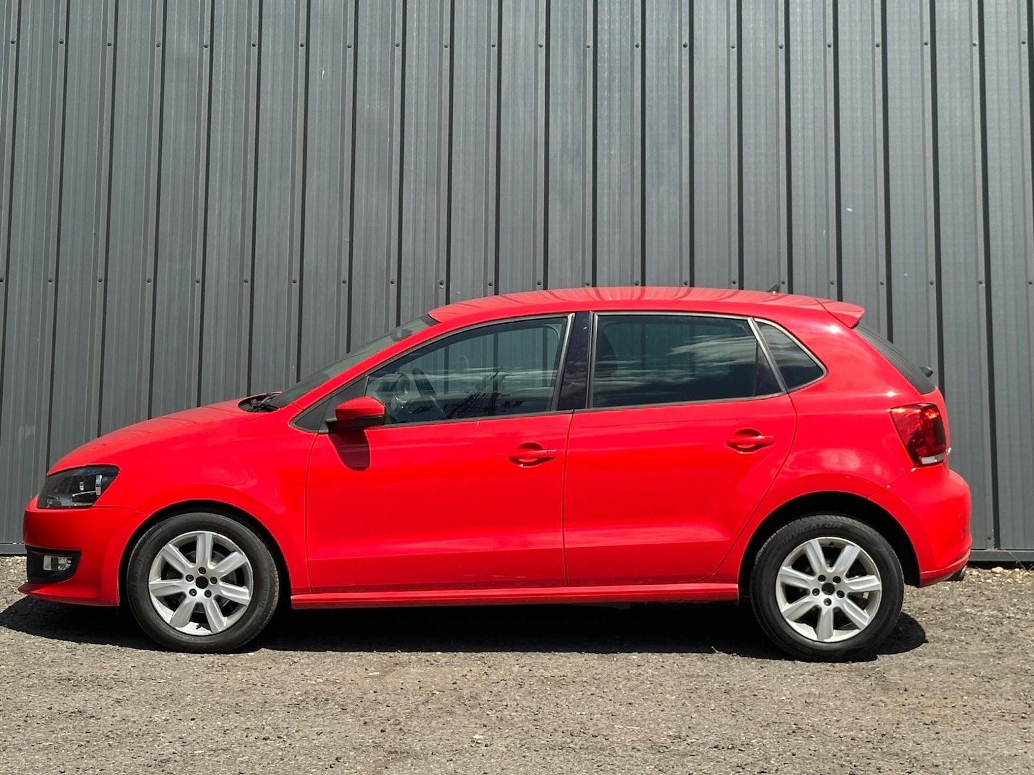 Used Volkswagen Polo 2013 for sale - 76408576: Photo 6
