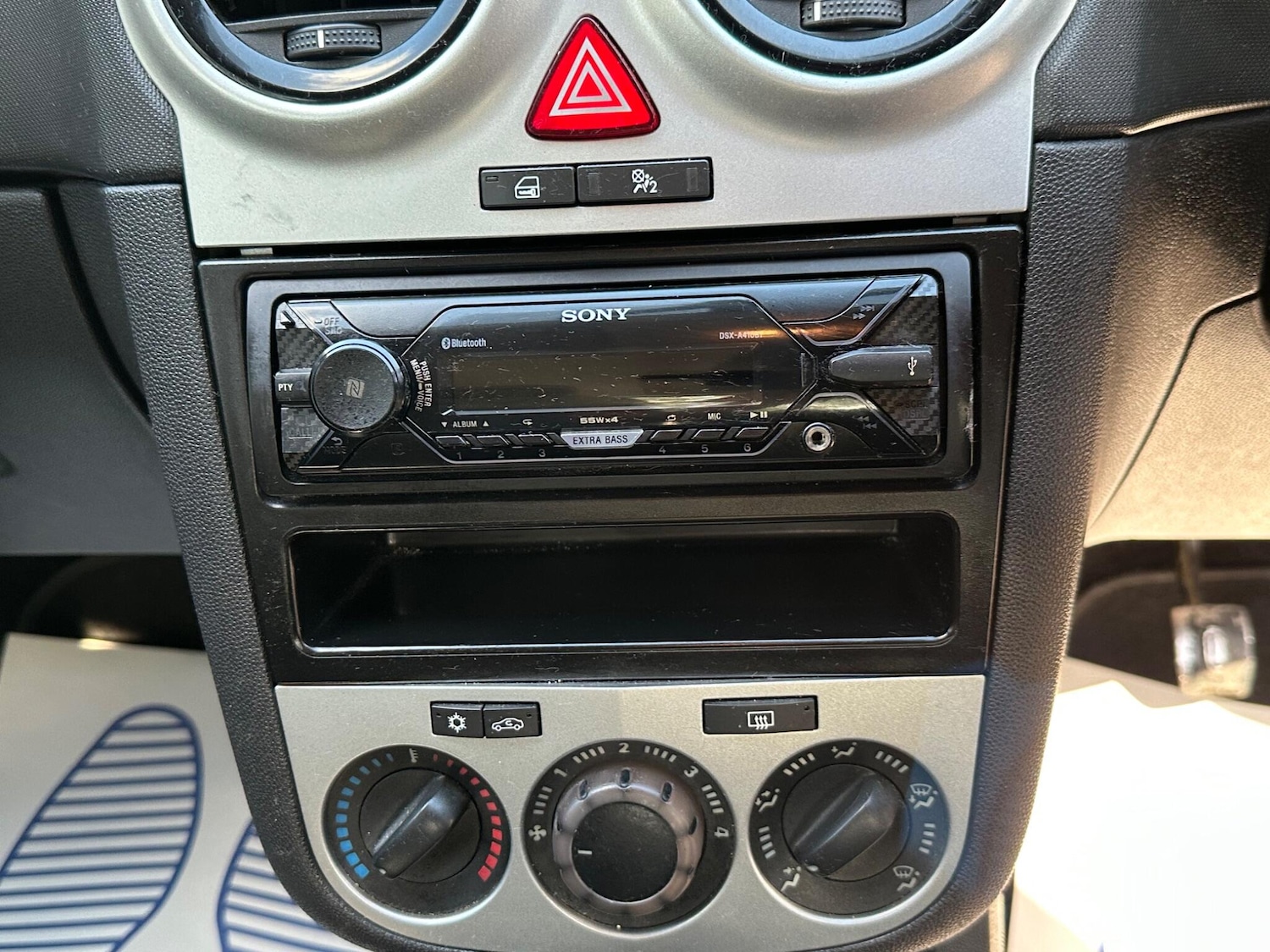 Used Vauxhall Corsa 2012 for sale - 75741755: Photo 21