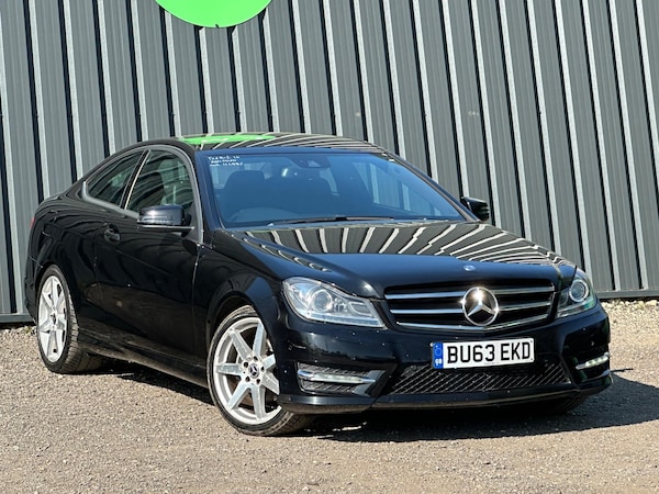 Used Mercedes-Benz C-Class 2013 for sale - 74372586: Photo 1