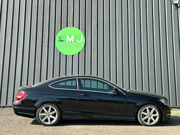Used Mercedes-Benz C-Class 2013 for sale - 74372586: Photo 5