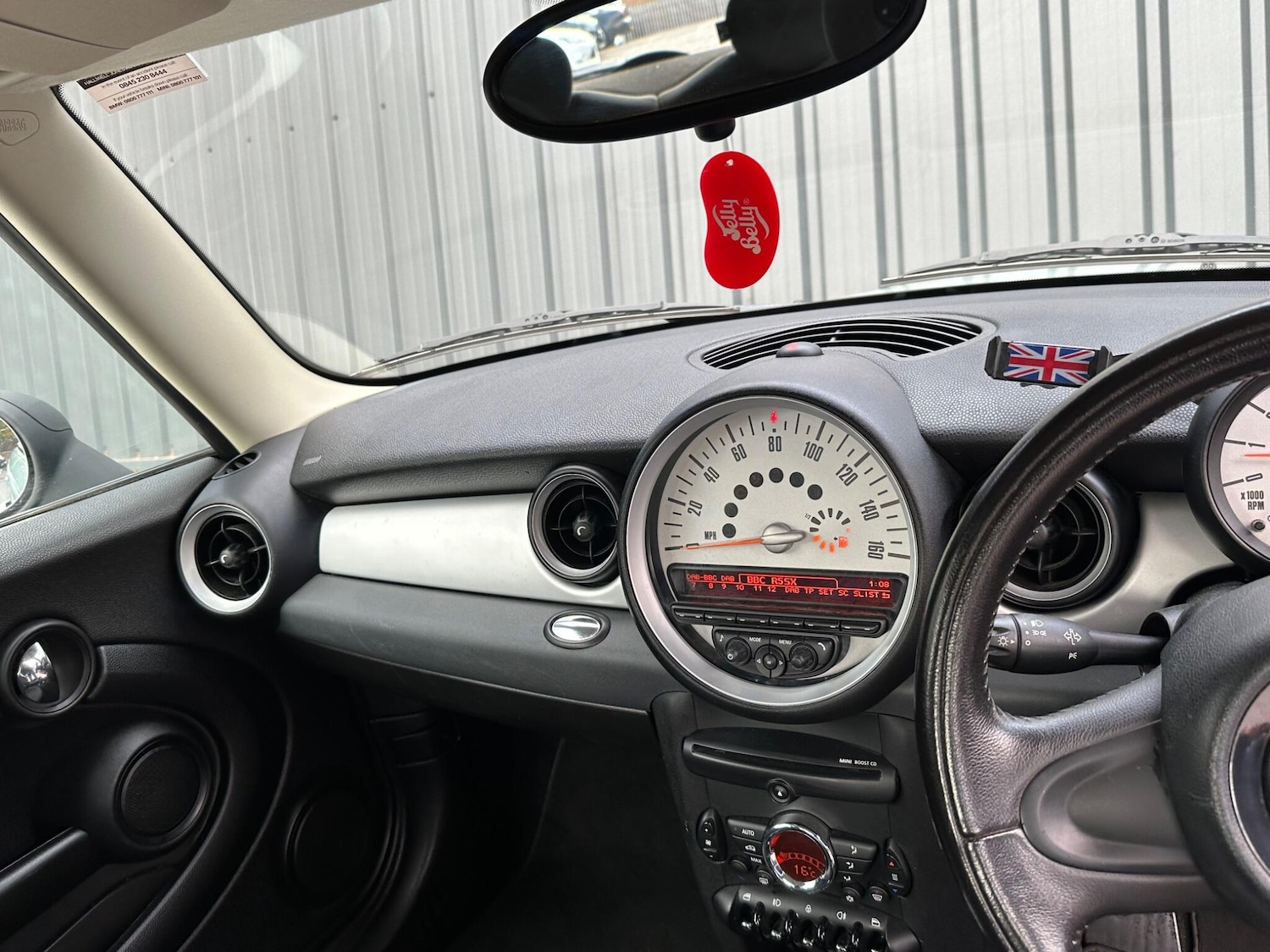 Used MINI Hatch 2011 for sale - 76175146: Photo 28