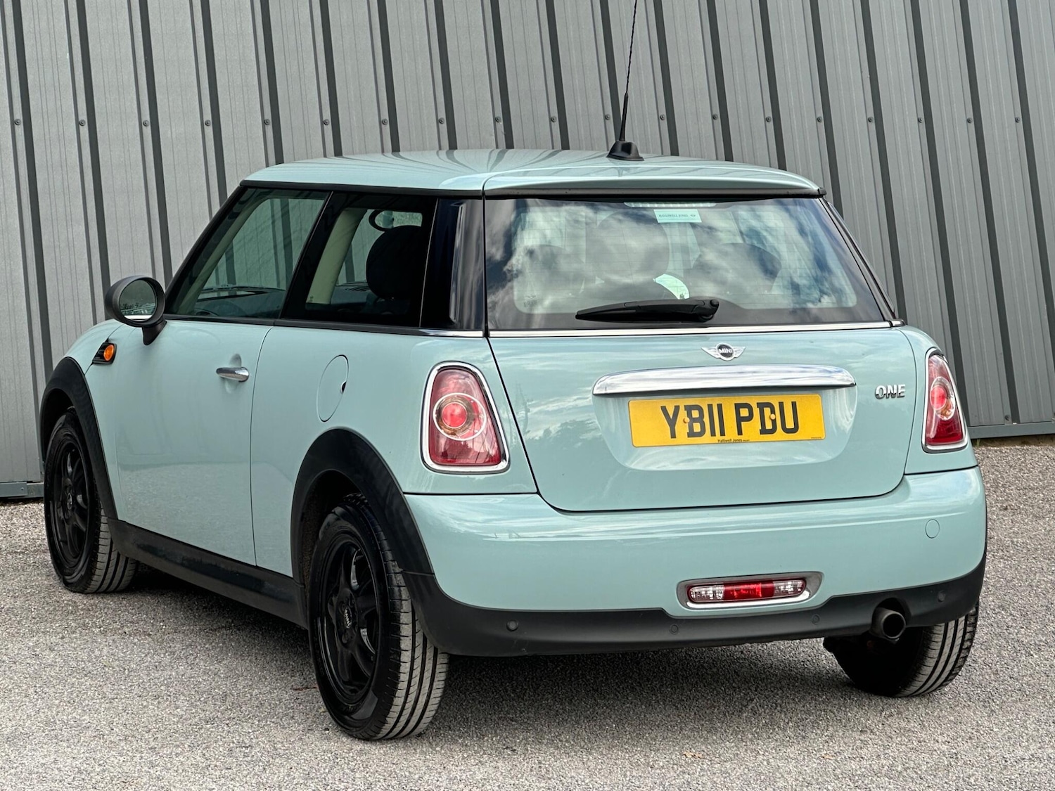 Used MINI Hatch 2011 for sale - 76175146: Photo 7
