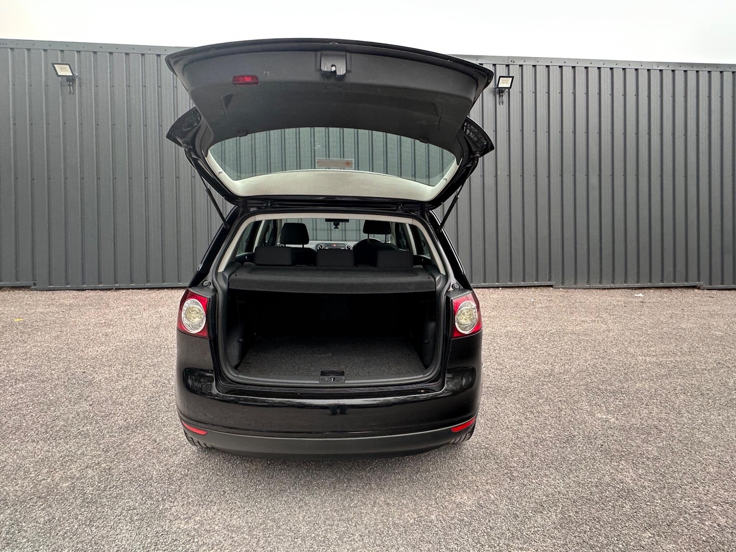 Vehicle 47