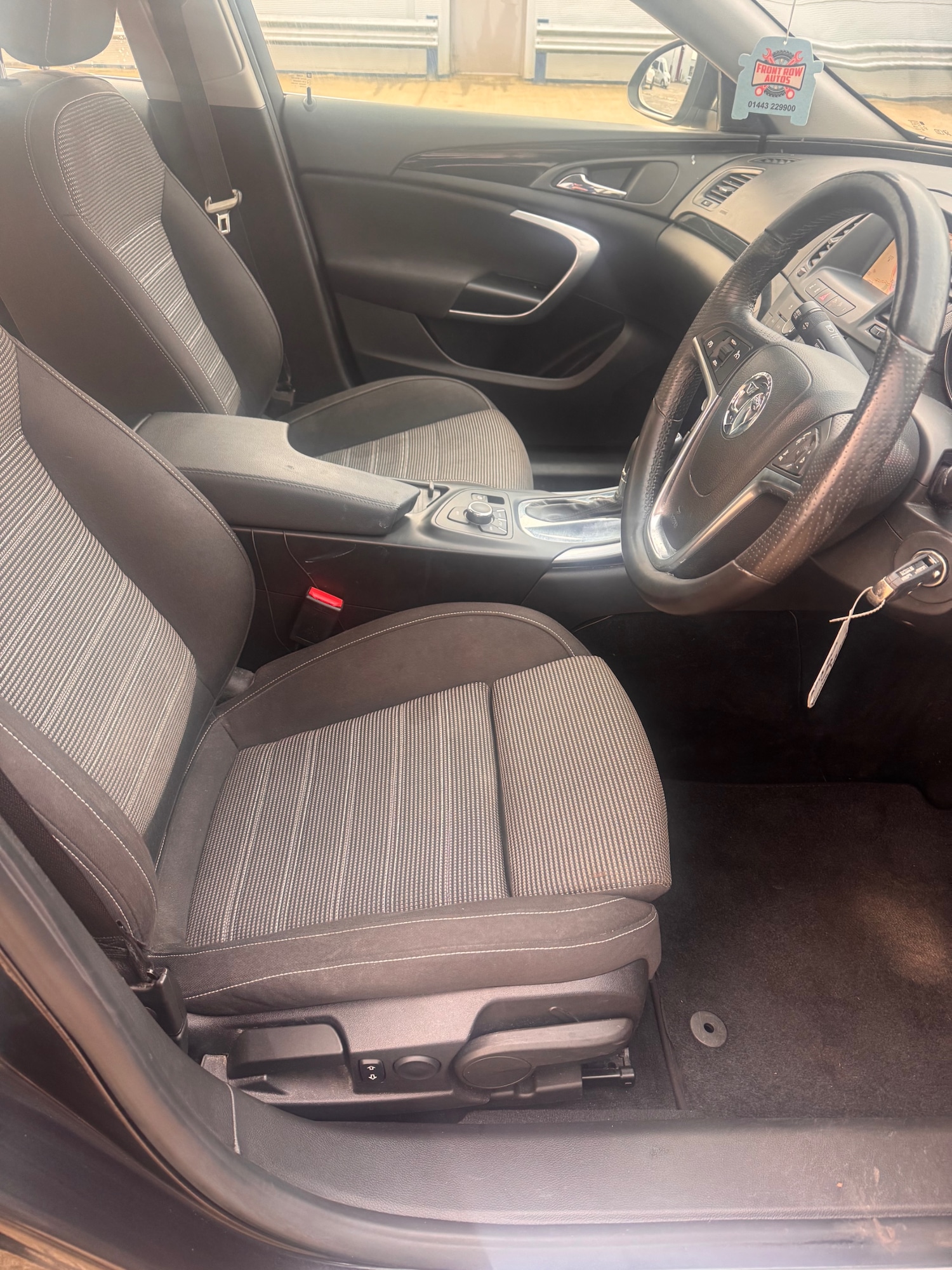 Used Vauxhall Insignia 2013 for sale - 77200968: Photo 9