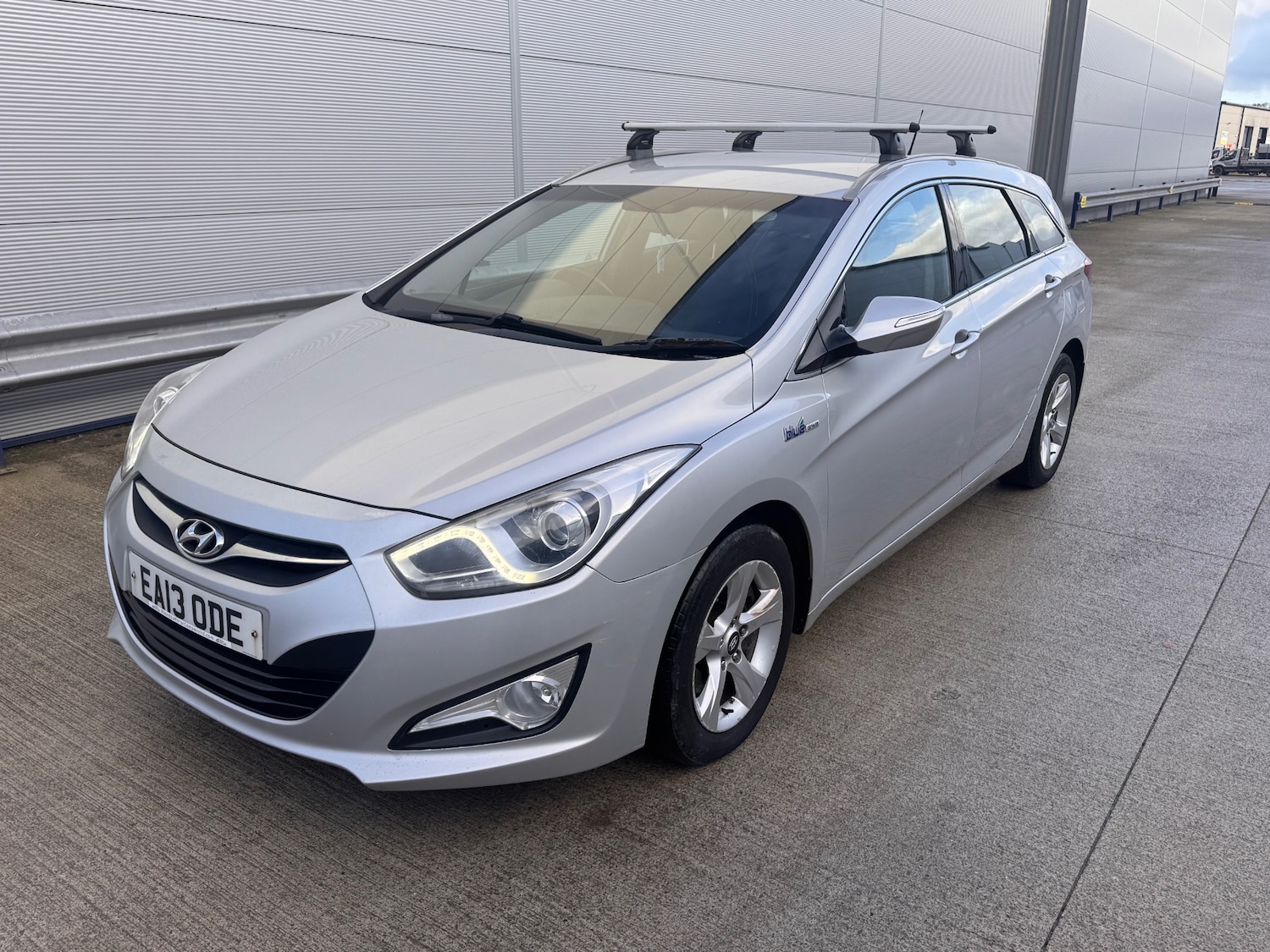 Used Hyundai i40 2013 for sale - 77223365: Photo 4