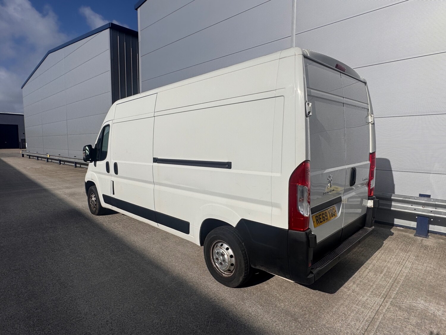 Used Peugeot Boxer 2019 for sale - 77832023: Photo 4