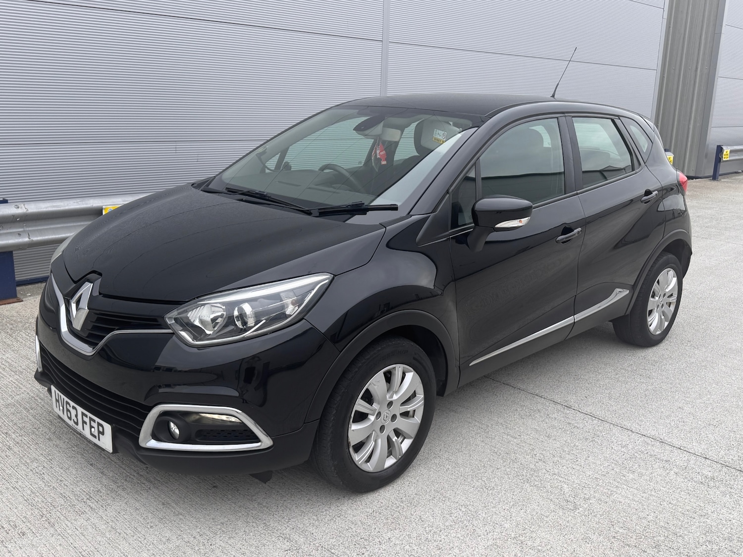 Used Renault Captur 2013 for sale - 76302486: Photo 1