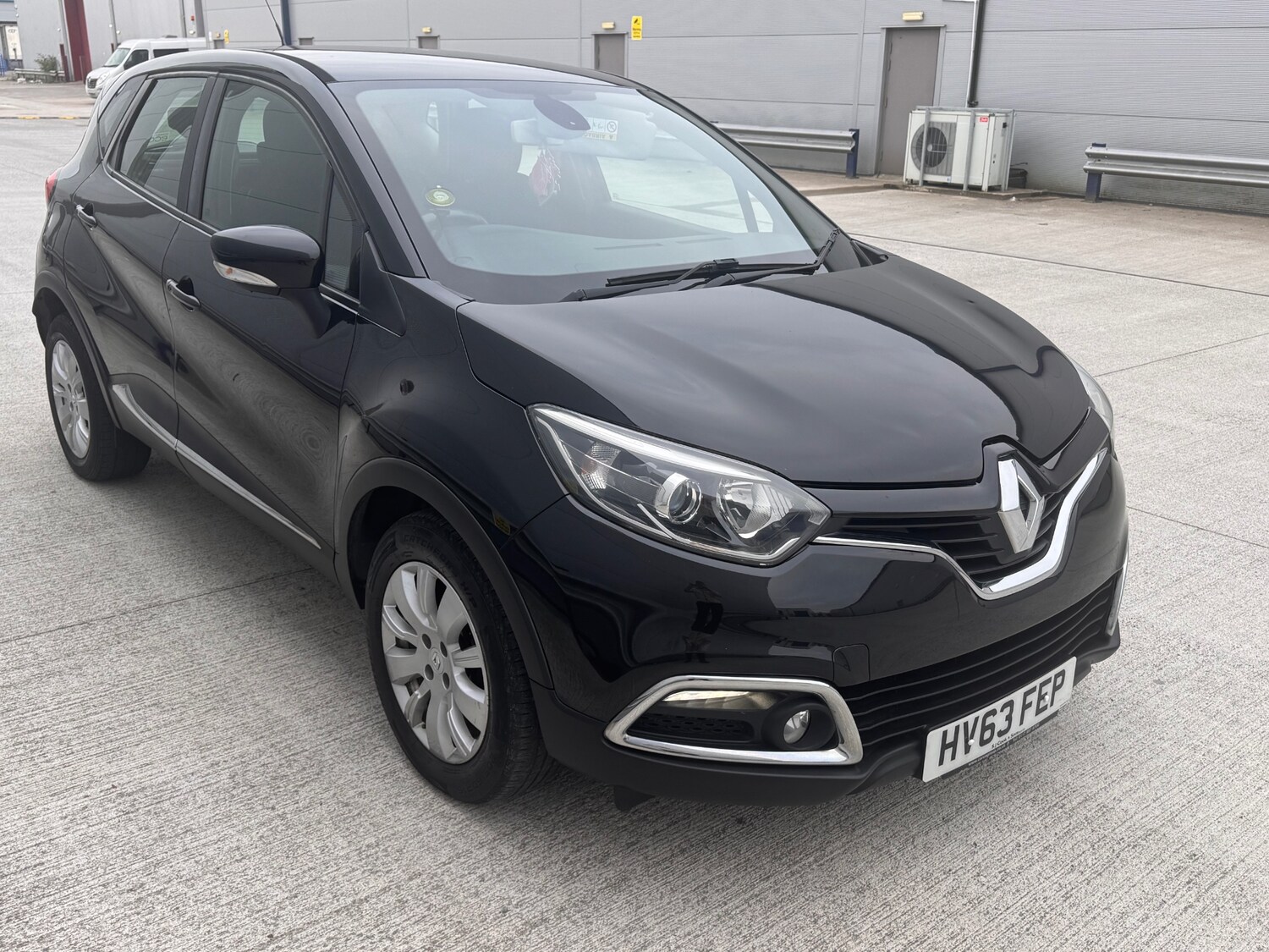 Used Renault Captur 2013 for sale - 76302486: Photo 7