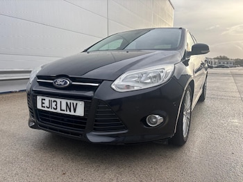 Used Ford Focus 2013 for sale - 76444564: Photo
