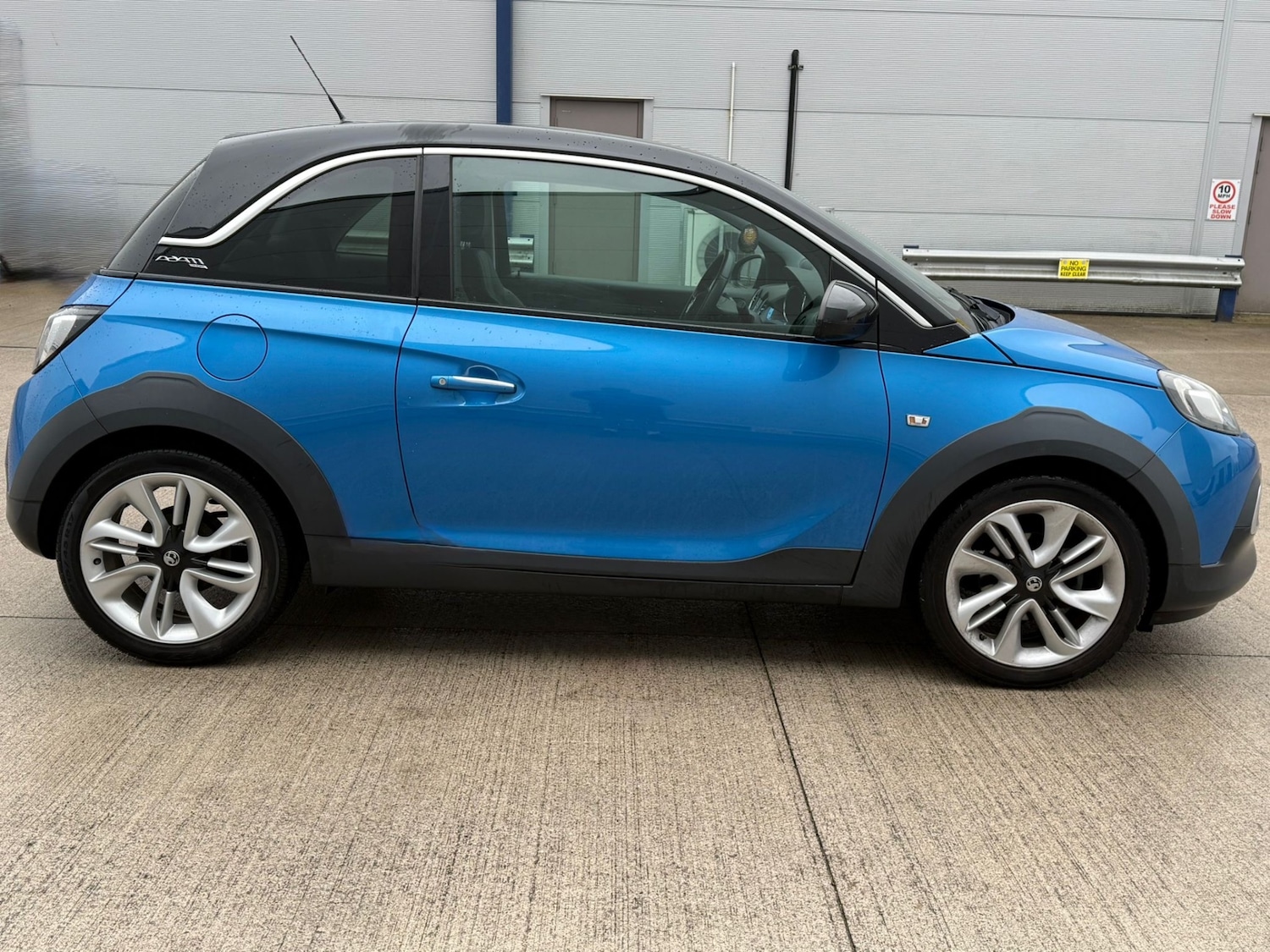 Used Vauxhall ADAM 2017 for sale - 76444561: Photo 10