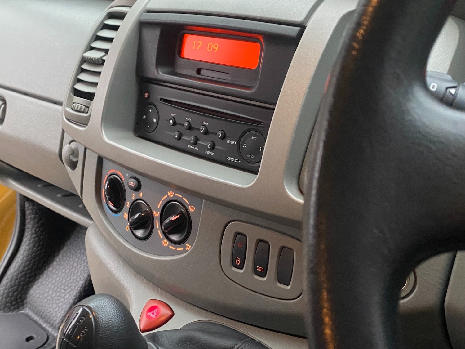 Used Renault Trafic 2010 for sale - 77063247: Photo 7