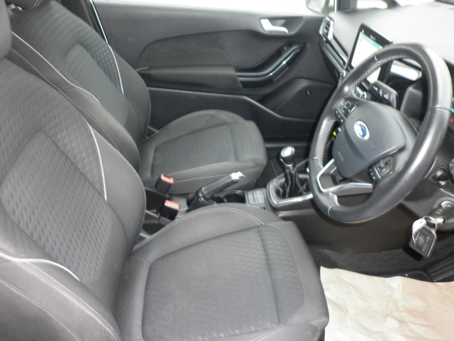 Used Ford Fiesta 2017 for sale - 77069081: Photo 12