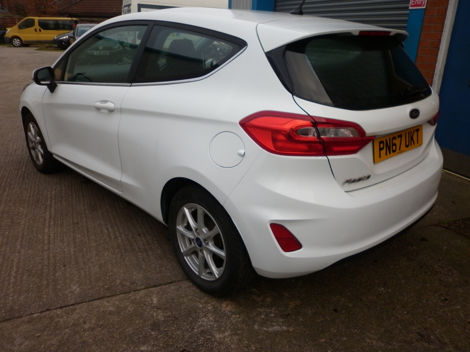 Used Ford Fiesta 2017 for sale - 77069081: Photo 6