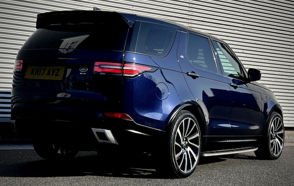 Used Land Rover Discovery 2017 for sale - 73735037: Photo 2