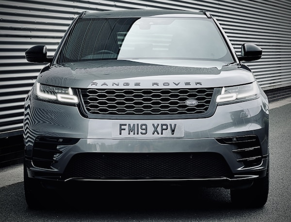 Used Land Rover Range Rover Velar 2019 for sale - 73735052: Photo 2