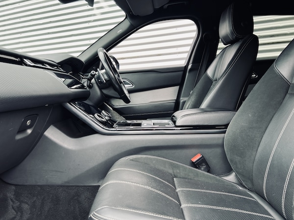 Used Land Rover Range Rover Velar 2019 for sale - 73735052: Photo 32