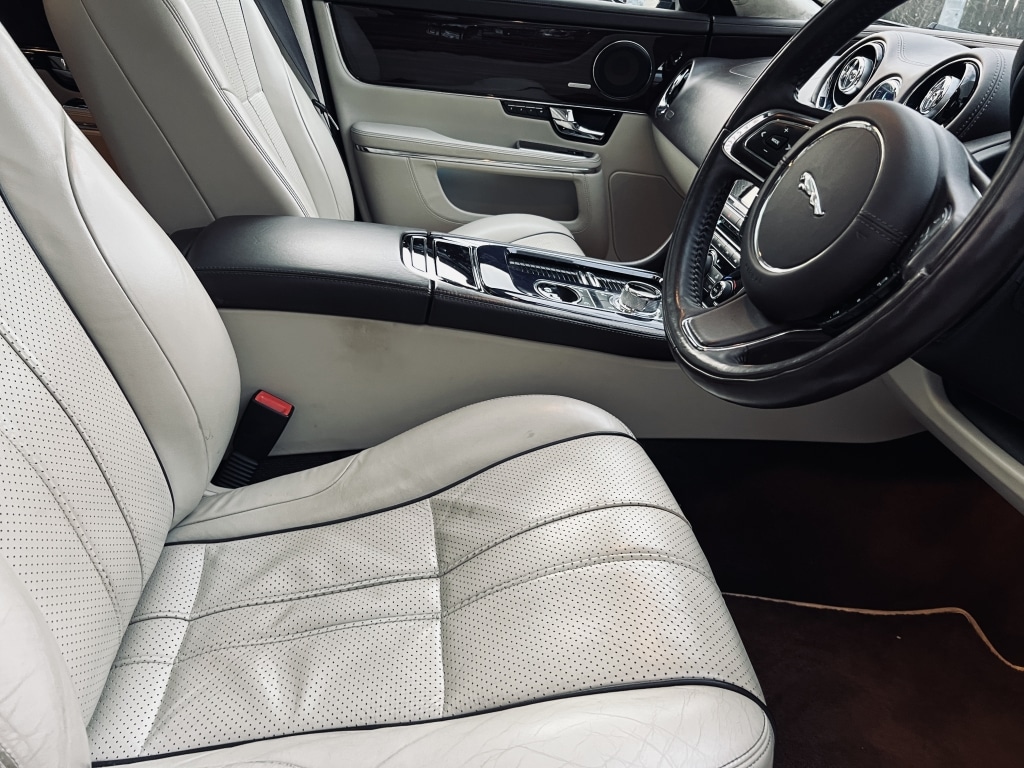 Used Jaguar XJ 2011 for sale - 76897249: Photo 11