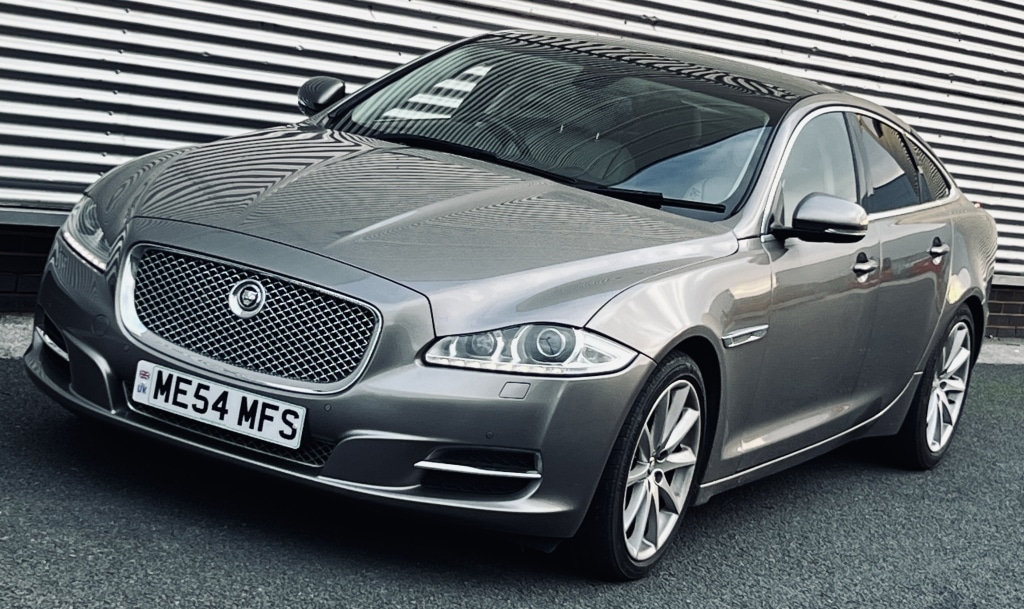 Used Jaguar XJ 2011 for sale - 76897249: Photo 17