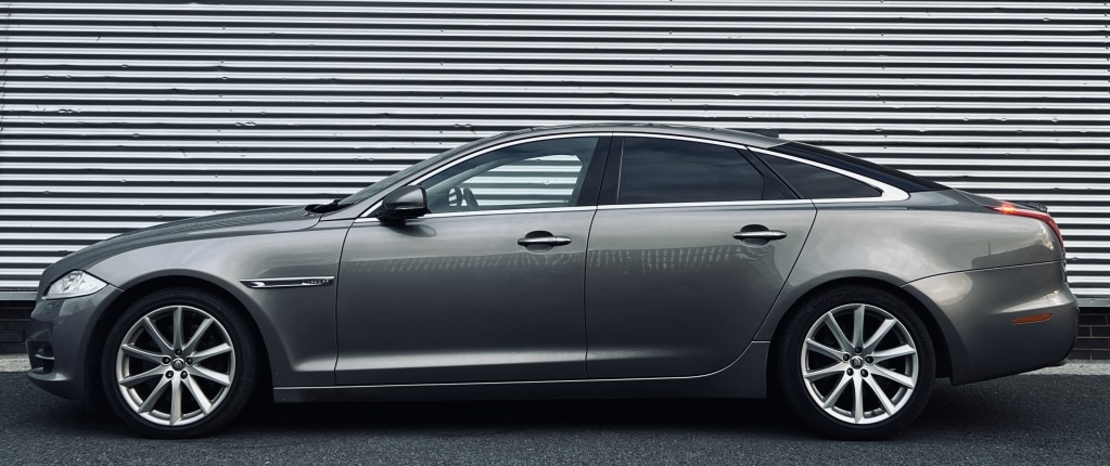 Used Jaguar XJ 2011 for sale - 76897249: Photo 19