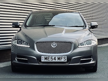 Used Jaguar XJ 2011 for sale - 76897249: Photo