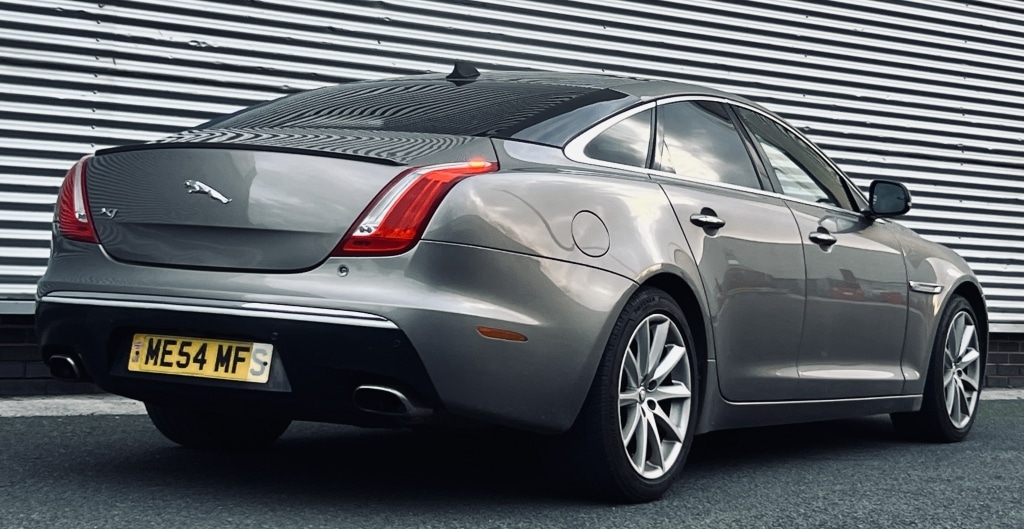 Used Jaguar XJ 2011 for sale - 76897249: Photo 21