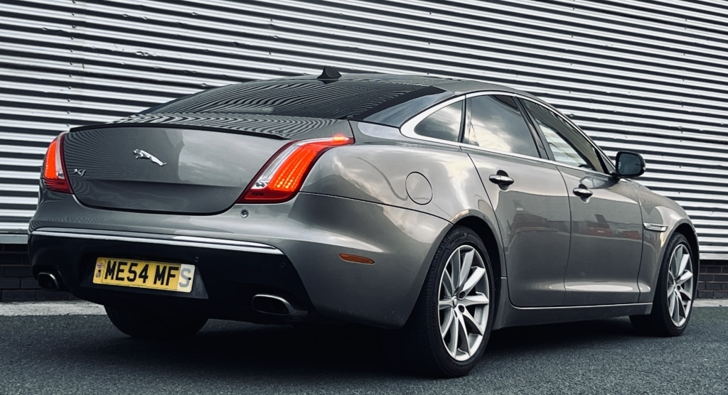 Used Jaguar XJ 2011 for sale - 76897249: Photo 23