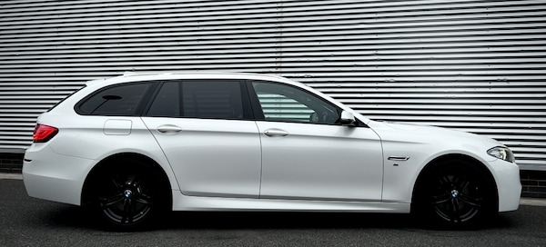 Used BMW 5 Series 2017 for sale - 76250773: Photo 2