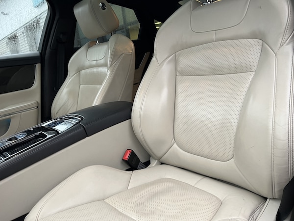 Used Jaguar XJ 2013 for sale - 75356894: Photo 11