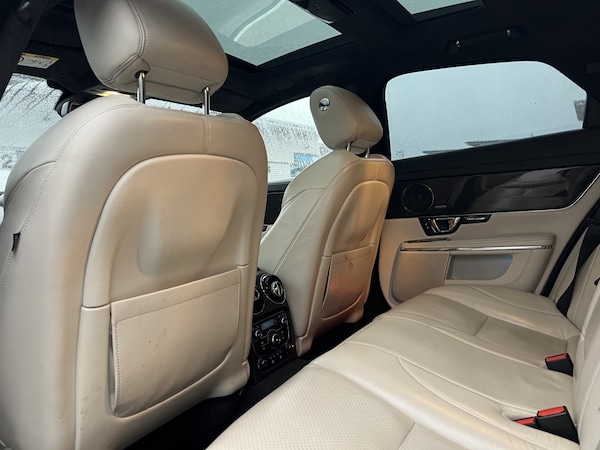 Used Jaguar XJ 2013 for sale - 75356894: Photo 15