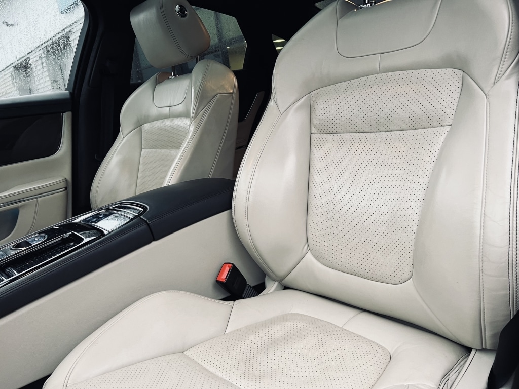 Used Jaguar XJ 2013 for sale - 75356894: Photo 26