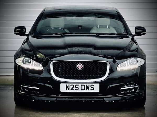 Used Jaguar XJ 2013 for sale - 75356894: Photo 6