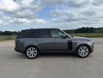 Used Land Rover Range Rover 2018 for sale - 78865365: Photo