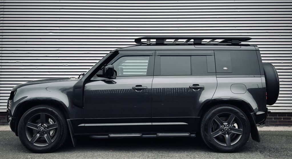 Used Land Rover Defender 110 2024 for sale - 77370929: Photo 10