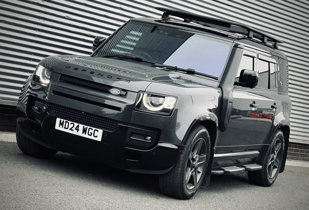 Used Land Rover Defender 110 2024 for sale - 77370929: Photo 29