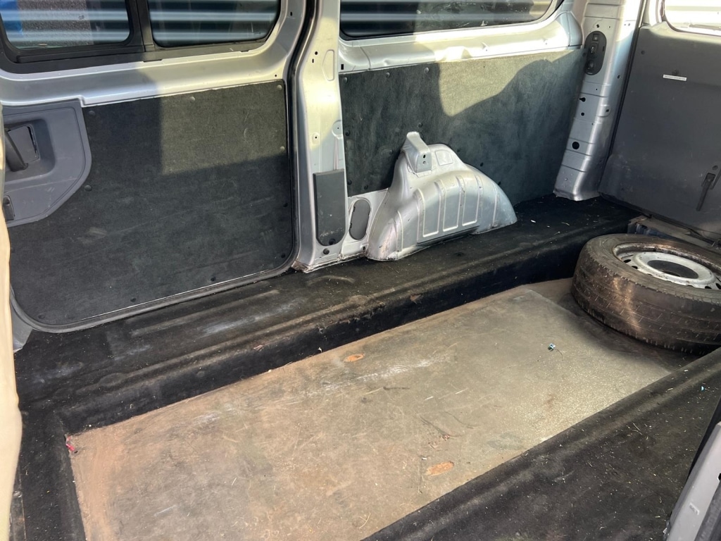 Used Peugeot Expert Tepee 2008 for sale - 78108105: Photo 12