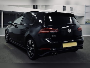 Used Volkswagen Golf 2017 for sale - 75976148: Photo