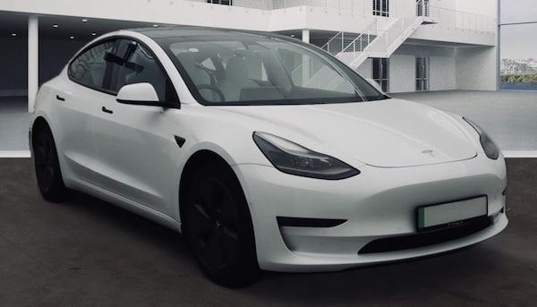 Used Tesla Model 3 2021 for sale - 75069628: Photo 2