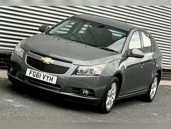 Used Chevrolet Cruze 2011 for sale - 79564218: Photo