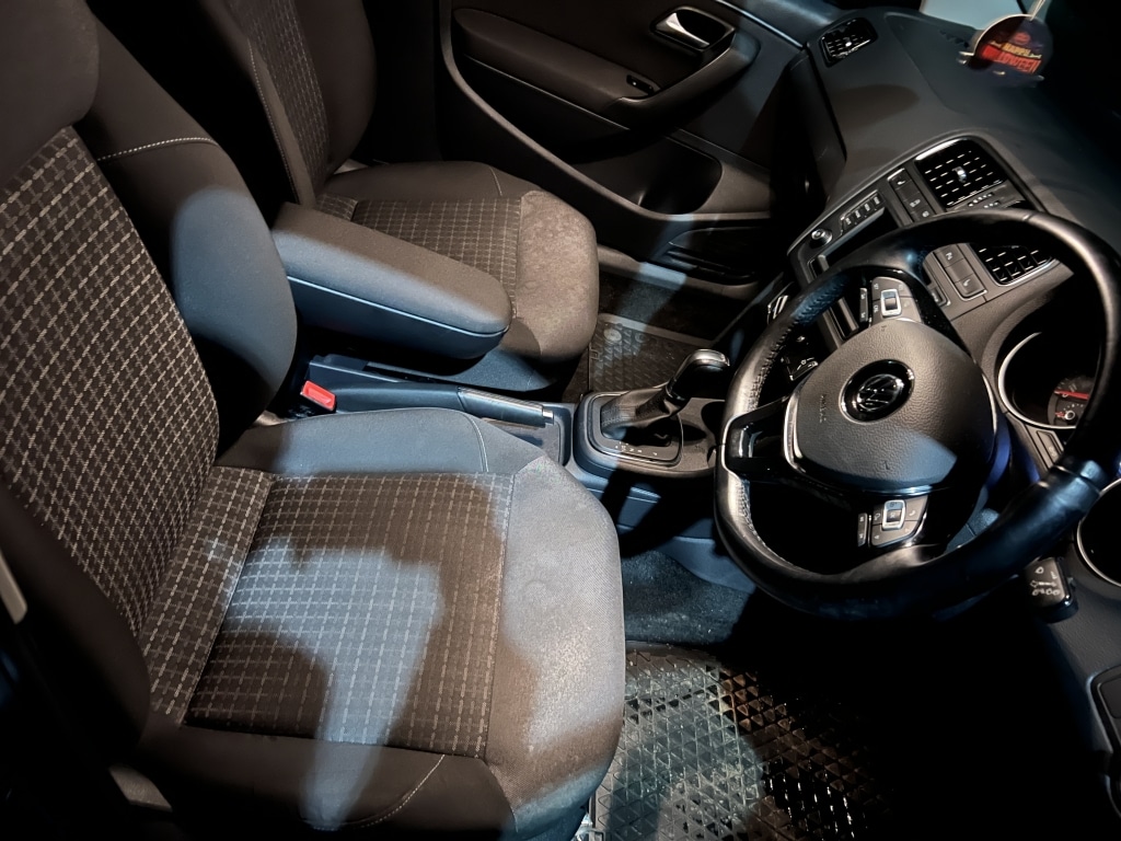 Used Volkswagen Polo 2015 for sale - 76536921: Photo 5