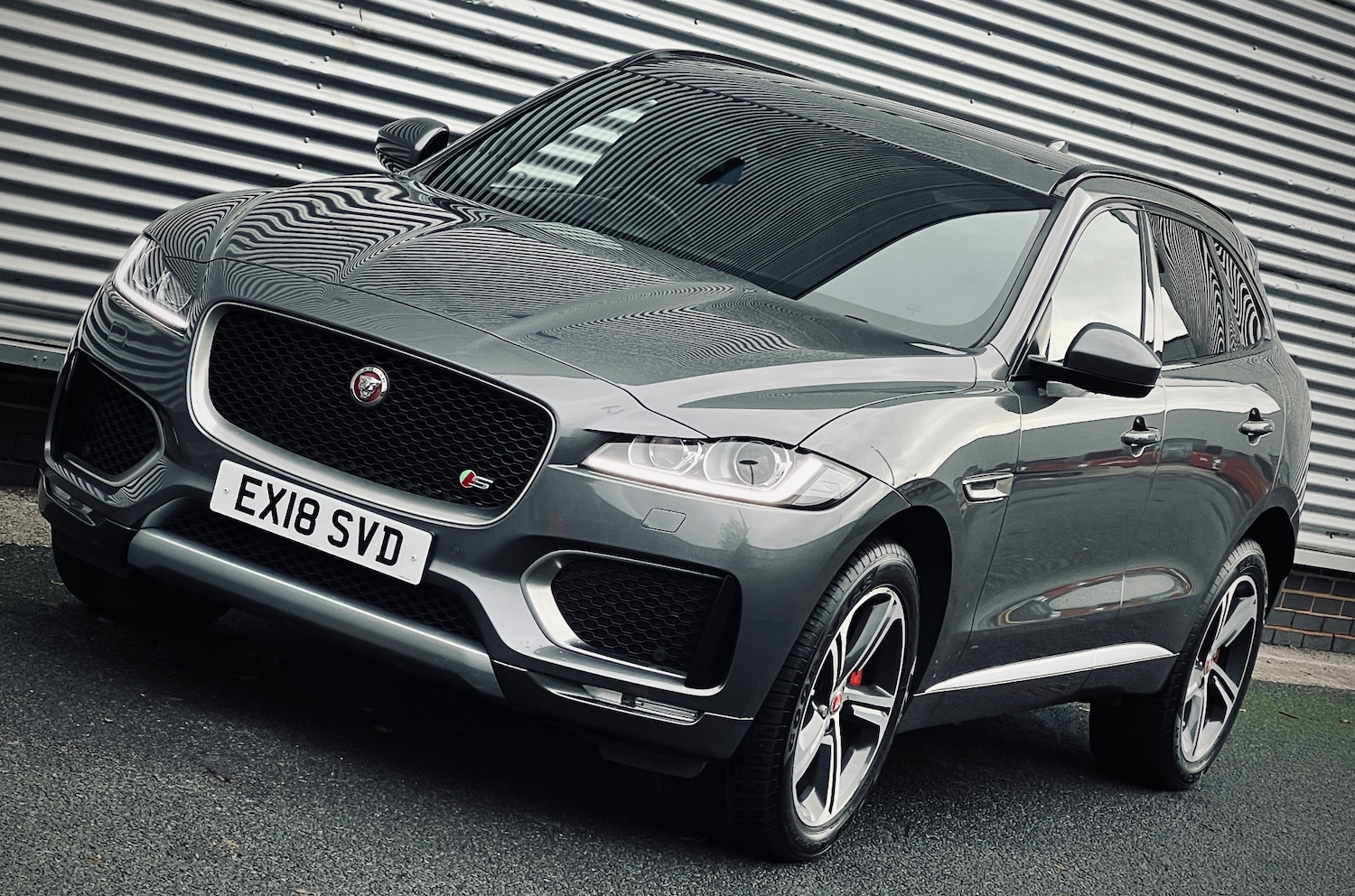 Used Jaguar F-Pace 2018 for sale - 76082848: Photo 13